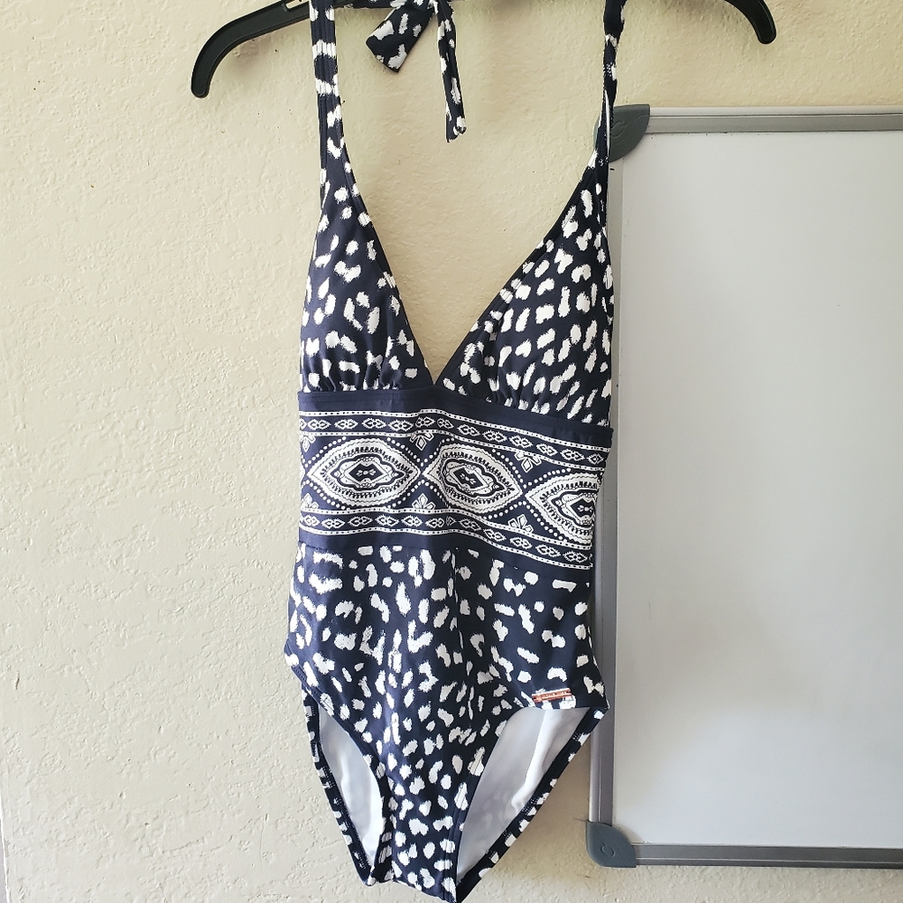 NWT Womens Michael Kors Cruise 2020 1 Piece Swim B